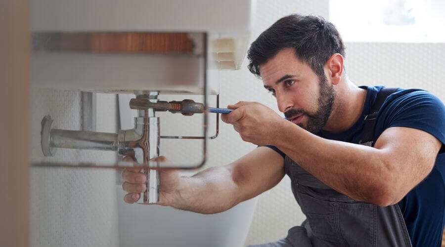 Water heater thermostat replacement in District Heights, MD